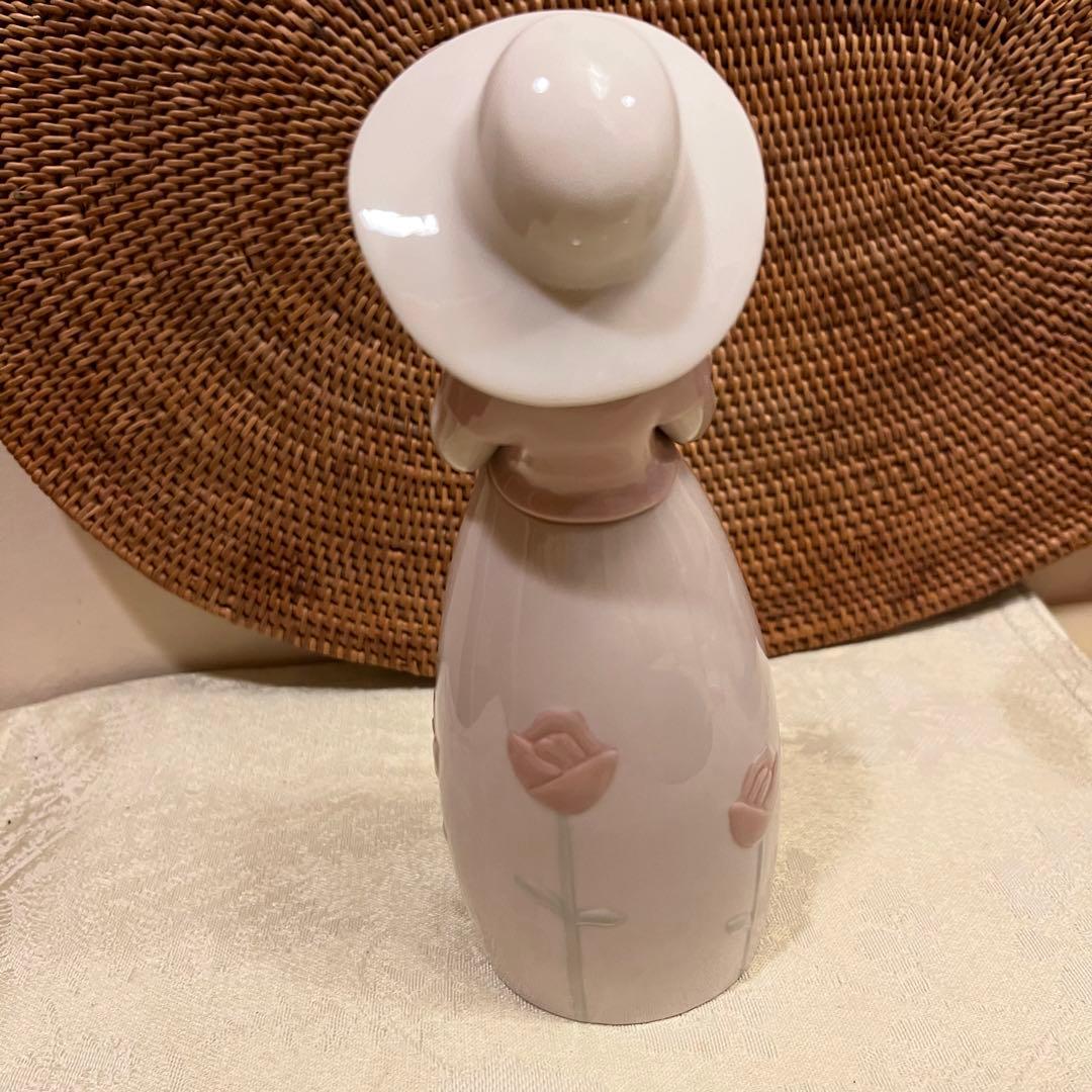 【保証書付き】リヤドロ バラ色の服を着た少女  LLADRO