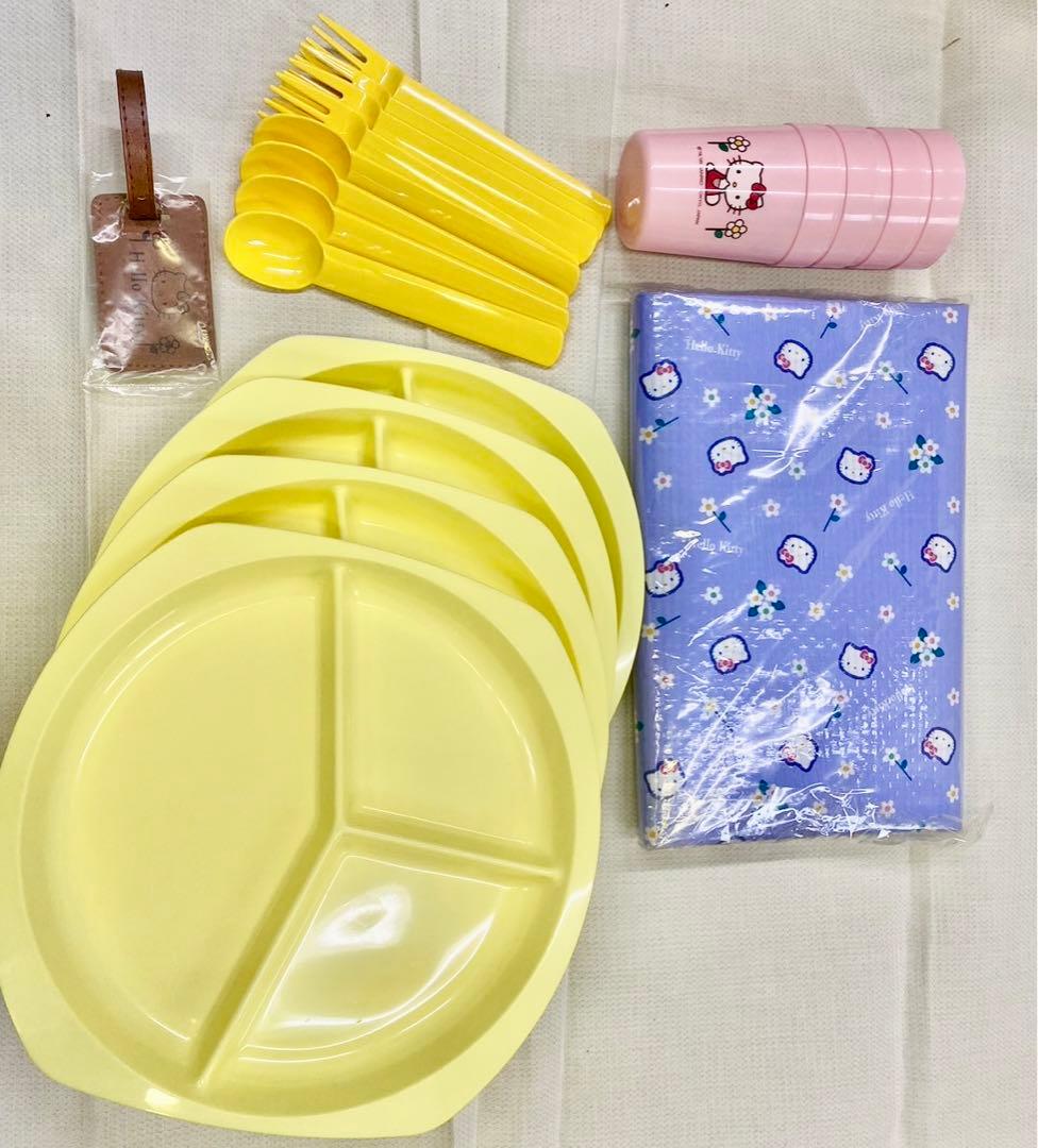 Hello Kitty 籐製ピクニックセット【非売品】