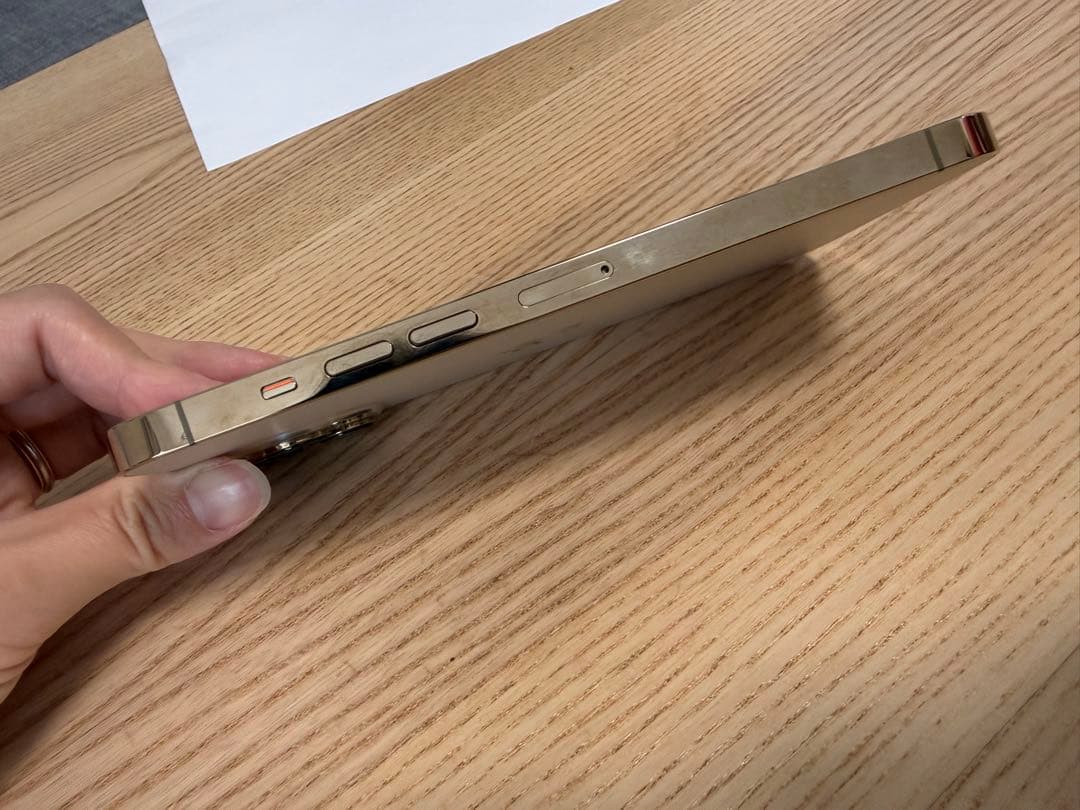 Apple iPhone 13 Pro maxゴールド