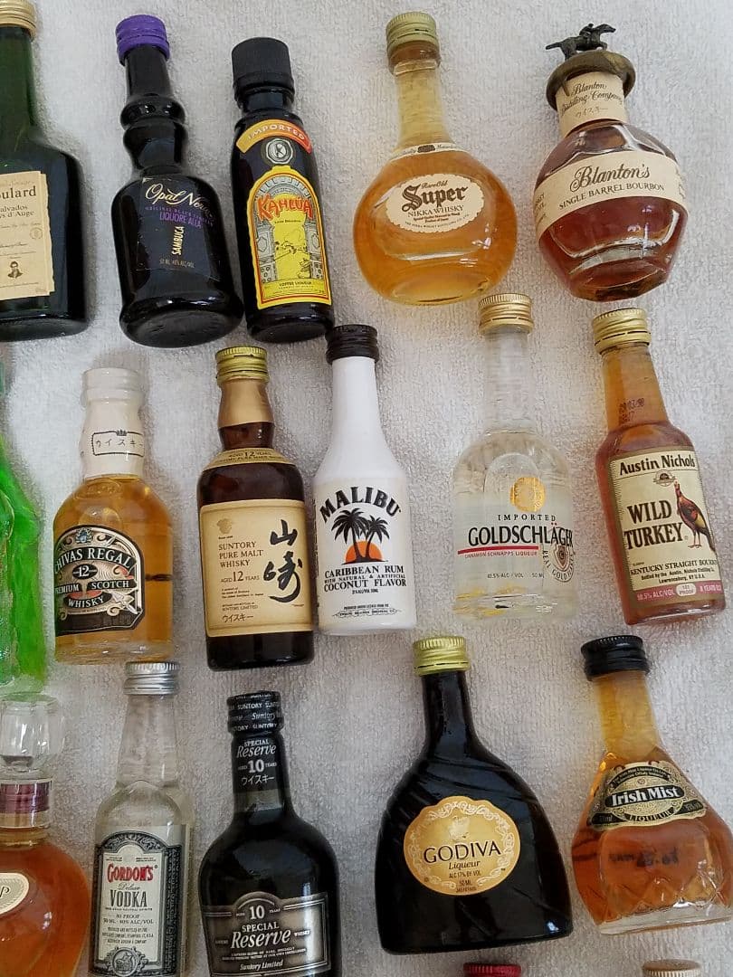 ミニチュアボトル31本 & ナポレオン