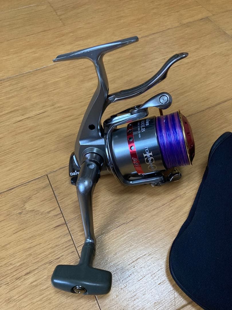 ダイワ リールトーナメントISO Z2500LB