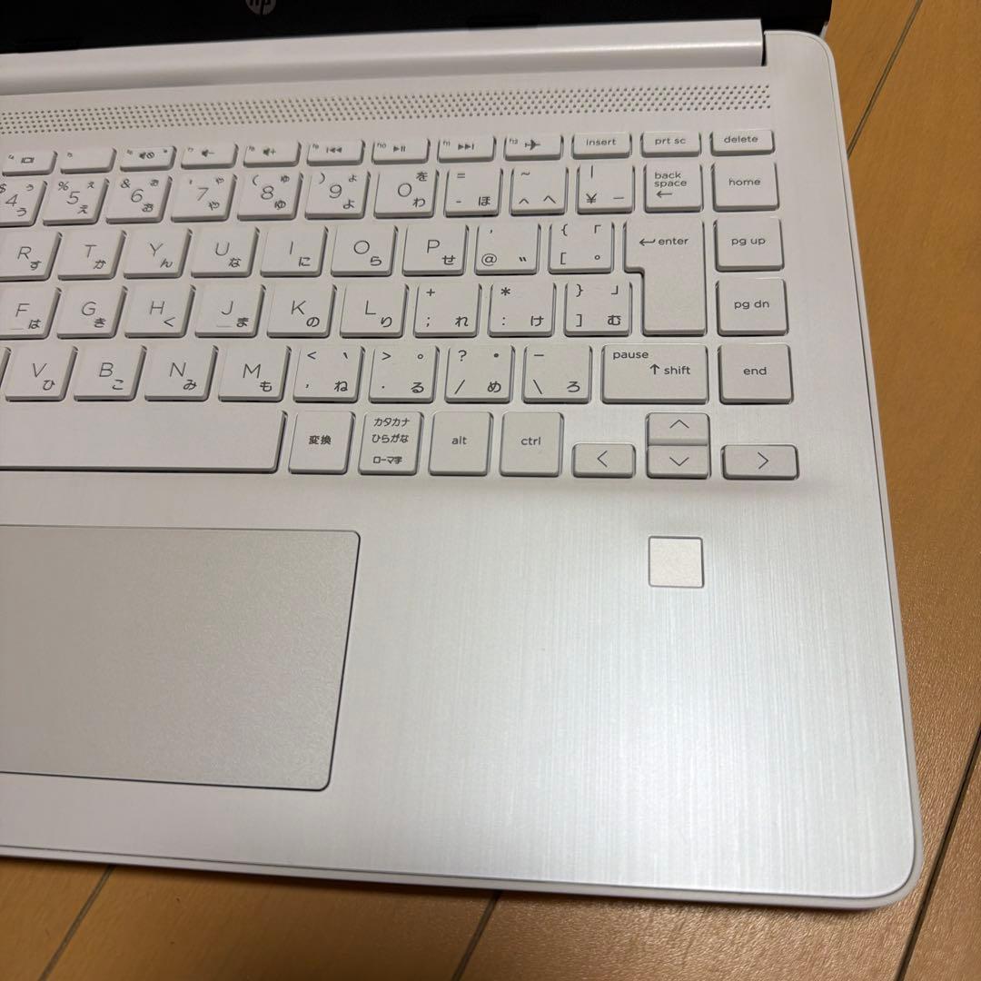 hp ノートPC 14s-fq0521AU(美品)
