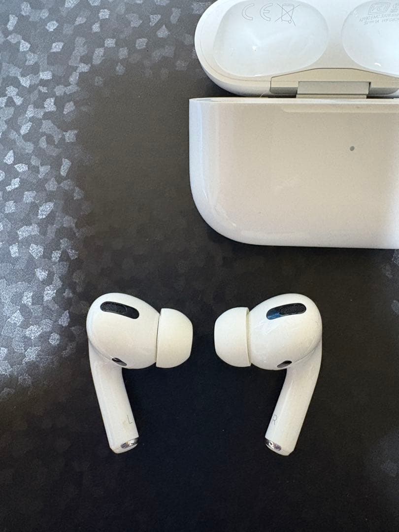 2021 AirPods Pro Apple純正MagSafe充電ケース