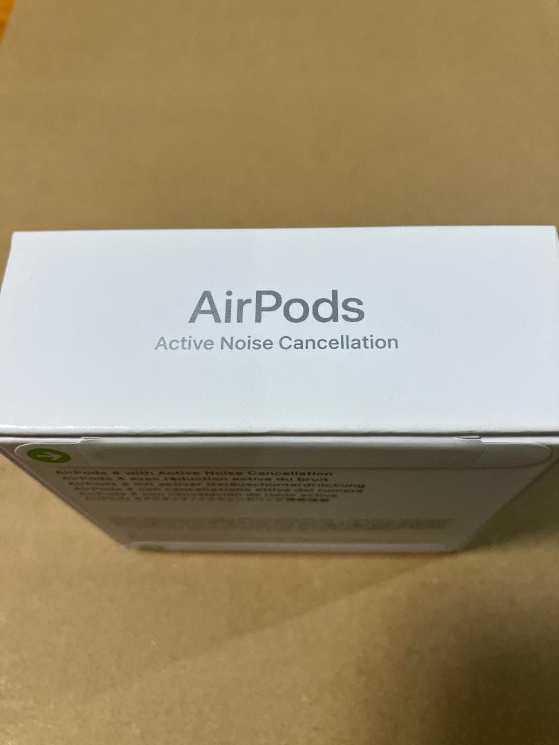 AirPods 4 アクティブノイズキャンセリング機能搭載