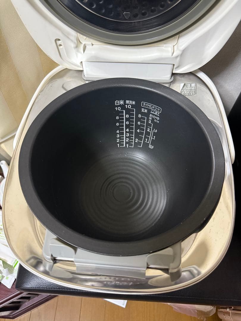 TOSHIBA RC-18VJF 炊飯器