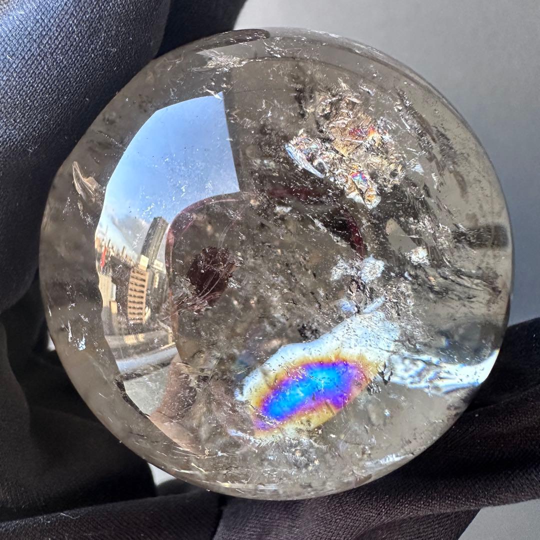 爆レア❗️浄化❗️虹入り☆淡いスモーキーアイリスクォーツ☆ヒマラヤ水晶丸玉A1146