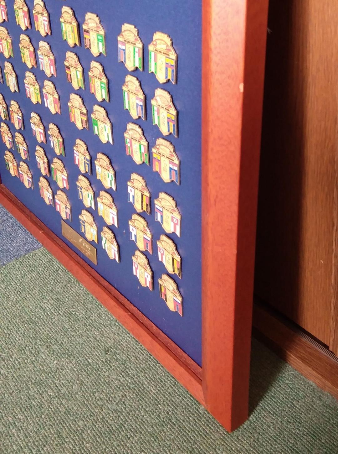 2002年 FIFA 日韓ワールドカップ 記念ピンバッジセット 限定品　額