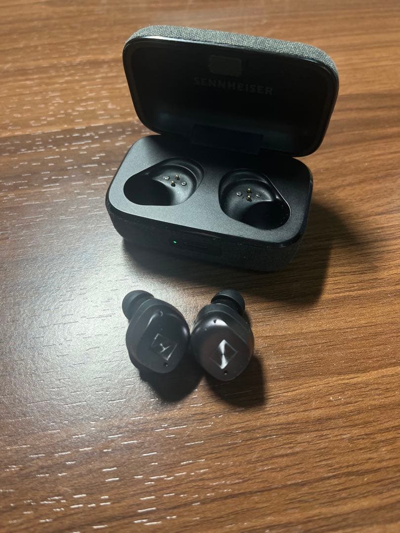 ヘッドホン SENNHEISER momentum true wireless4