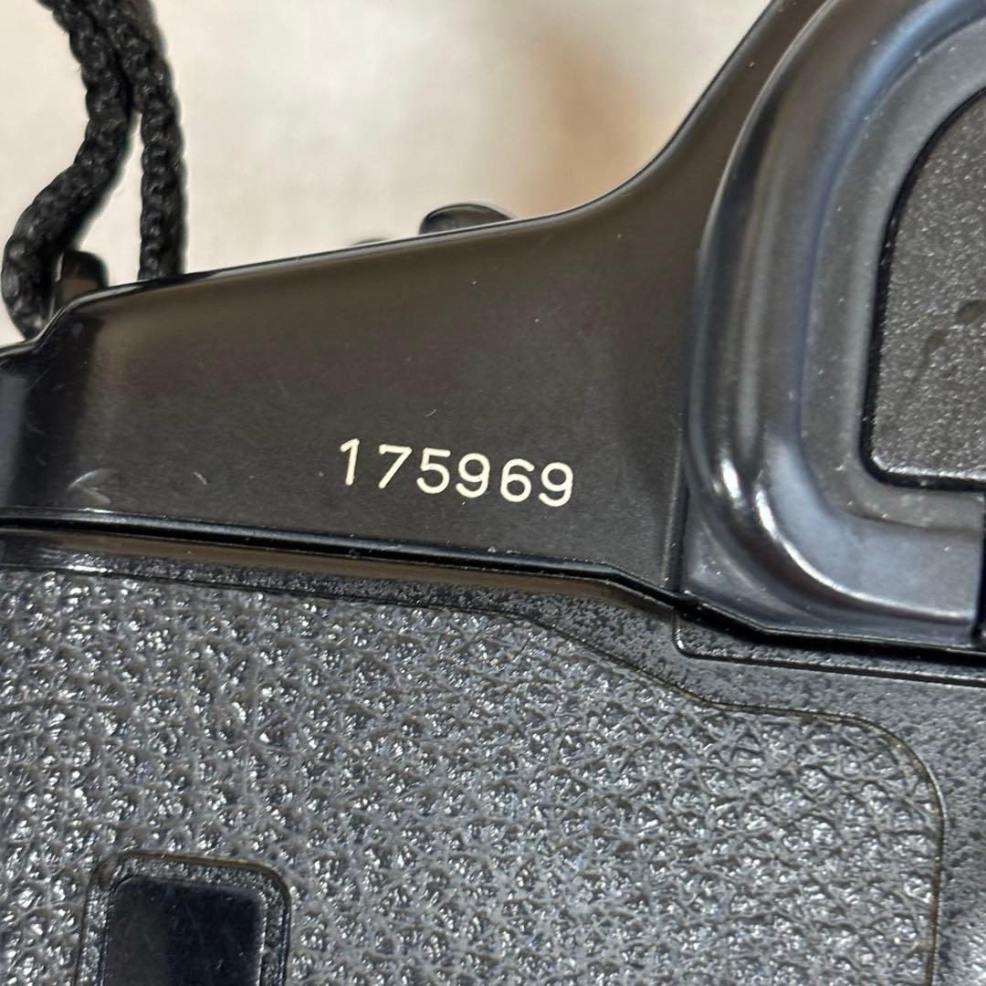 モナカ　ジャンク　Canon EOS-1N フィルム一眼レフカメラ