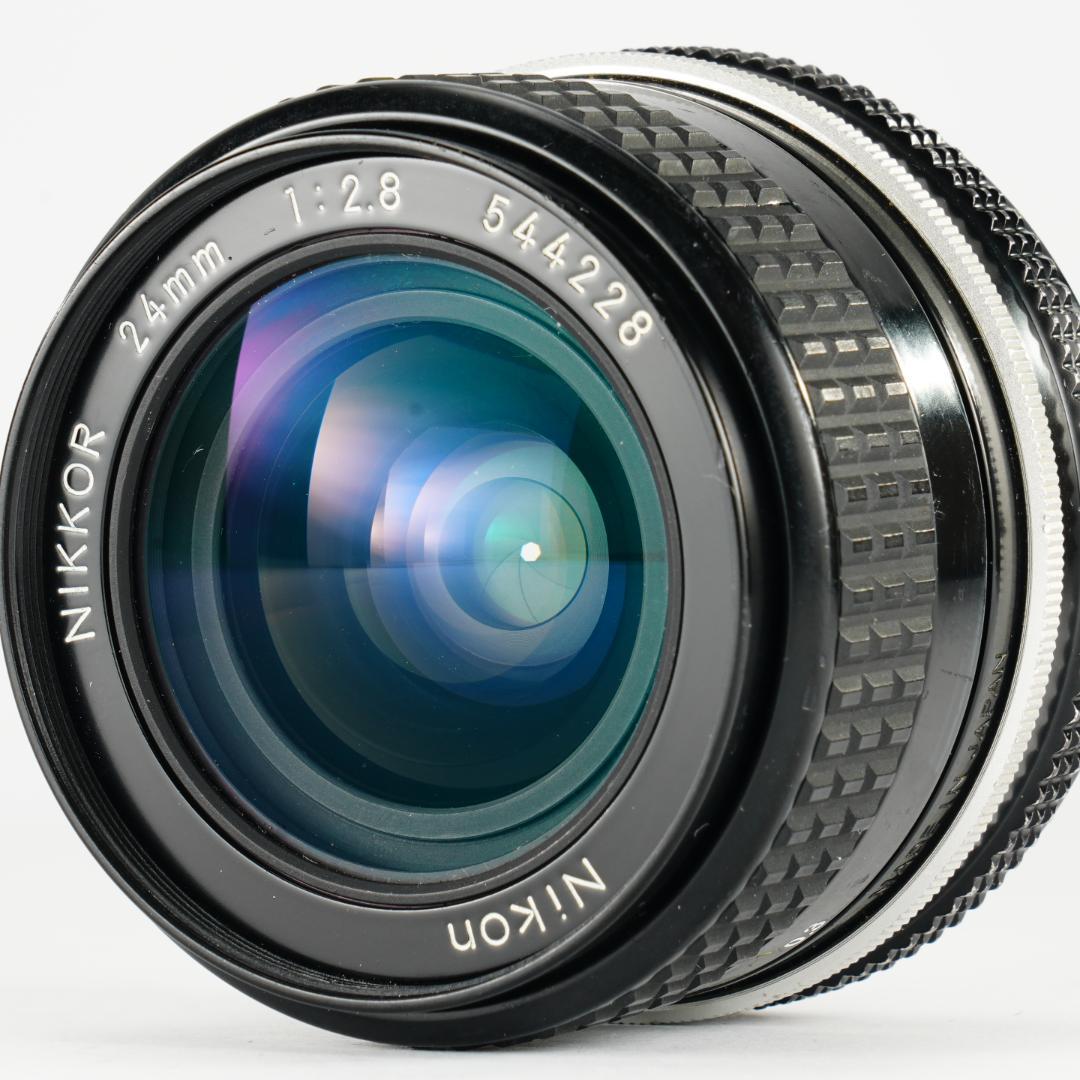 しっとりとした描写 Nikon AI Nikkor 24mm f2.8 228