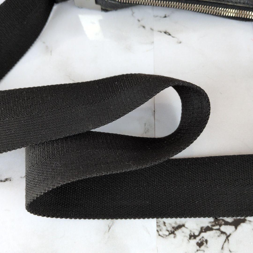 【人気】グッチ☆三日月　GG　キャンバス　ショルダー