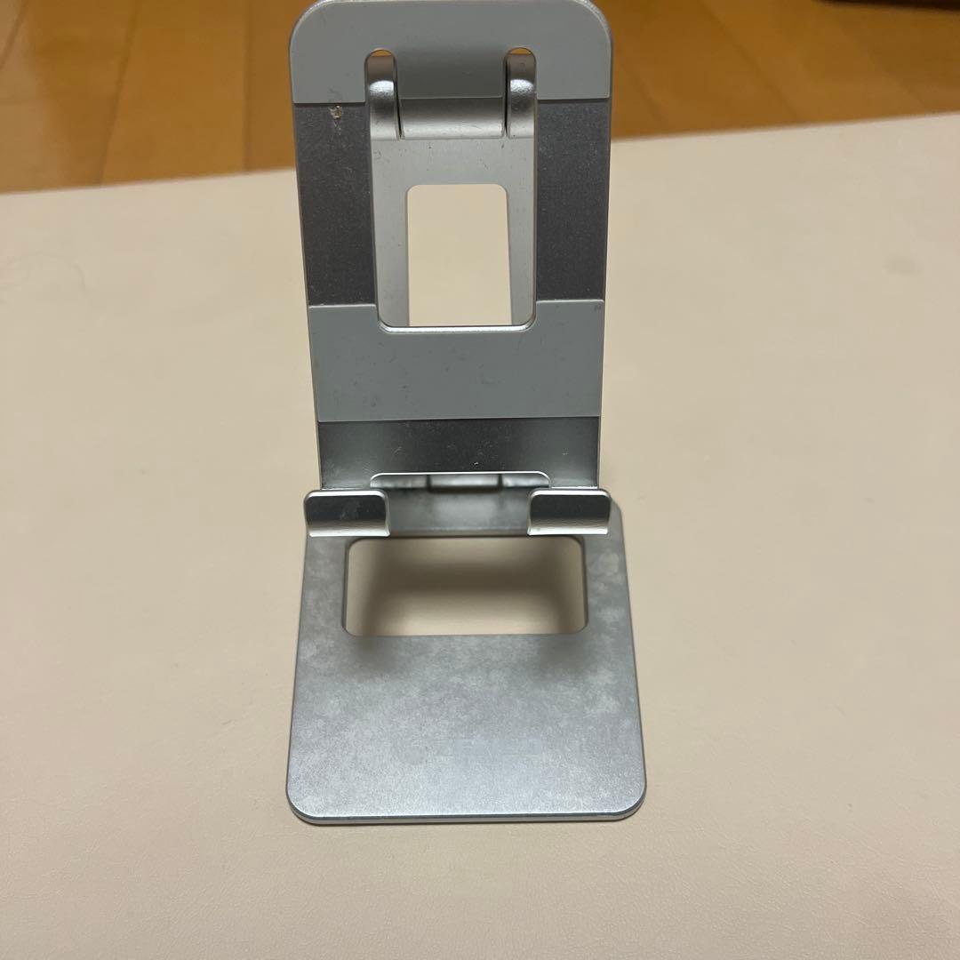 Apple iPad シルバー 本体　第6世代