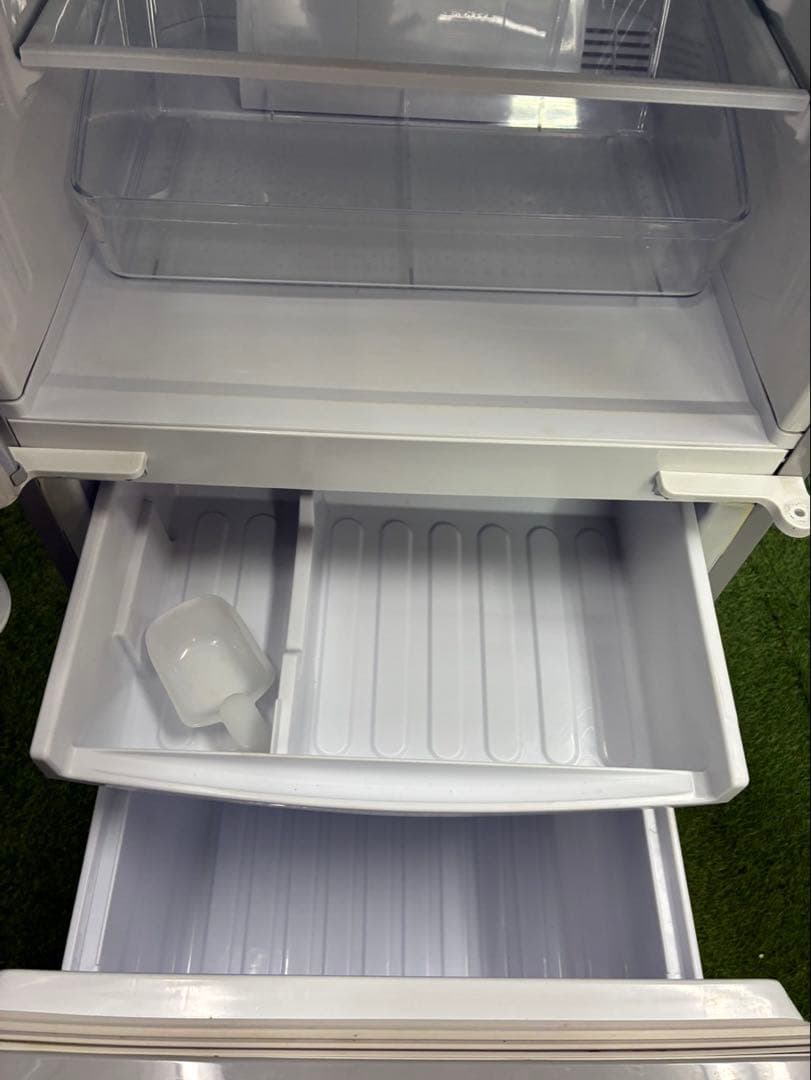 SHARP　SJ-D14A-S　137L　2014年製　一人暮らし　冷蔵庫