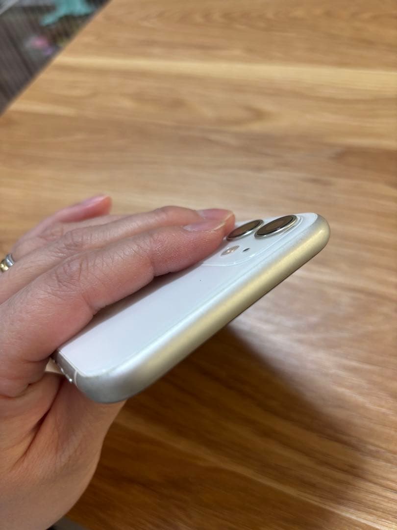 iPhone11 64GB 本体 のみ