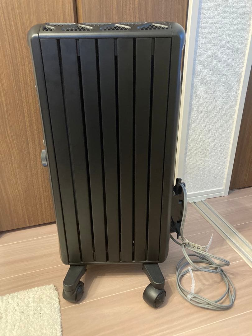 DeLonghi Multi Dynamic Heater マットブラック1台