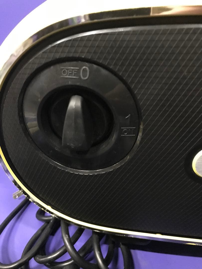 B）KARCHER 高圧洗浄機　JTK Silent 1.600-901.0