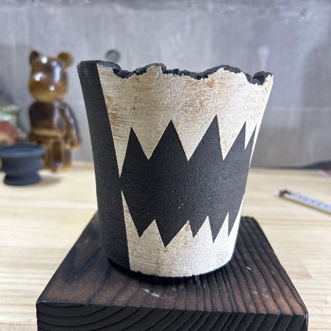 手作植木鉢 （ 塊根植物 グラキリス パキプス アガベ)