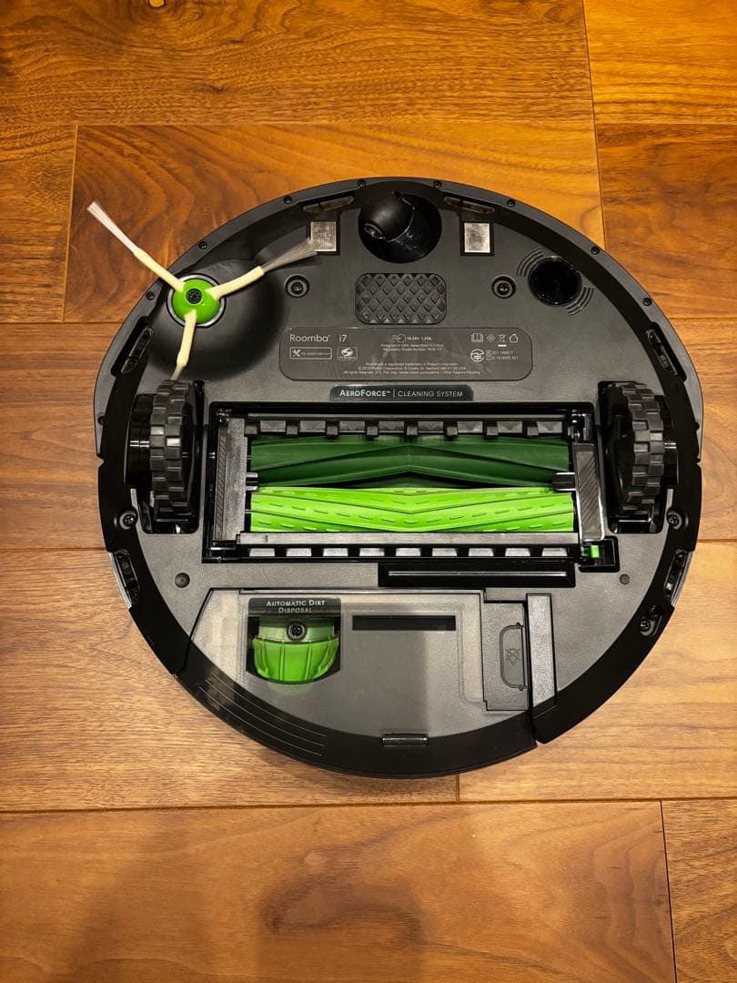 iRobot Roomba i7+ロボット掃除機　クリーンベース付