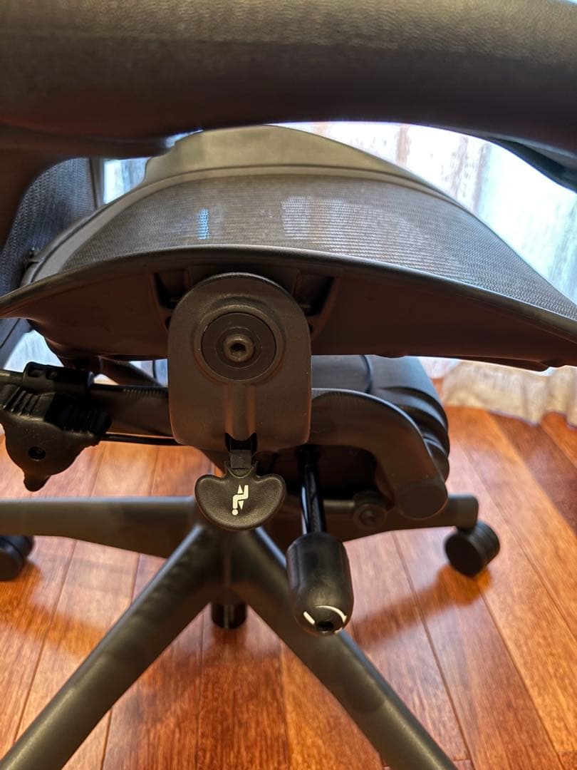 ［Bサイズ］ハーマンミラー アーロンチェア クラシック