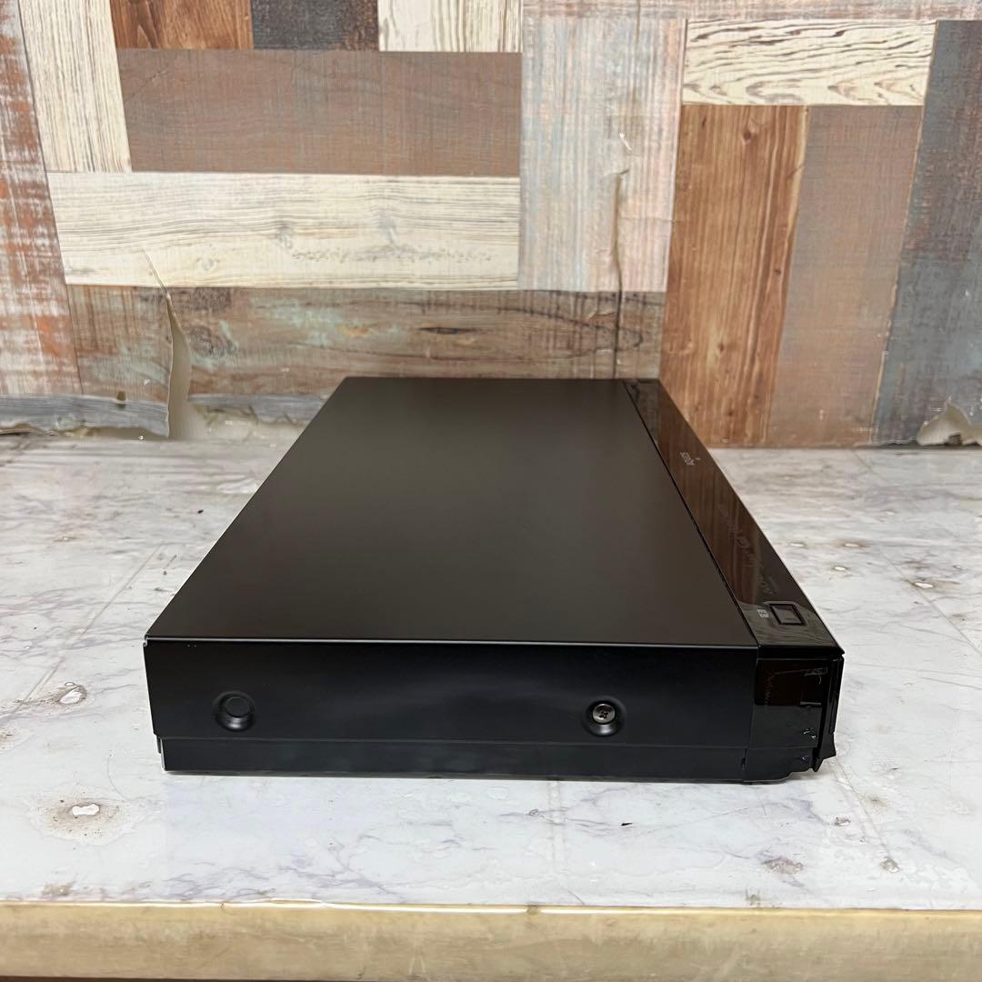 ヨッシーさん専用全国送料込シャープブルーレイレコーダー2番組同時録画、スマホ視聴