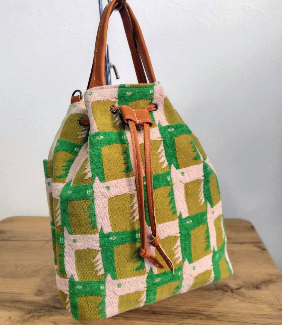 ミナペルホネン/thoroughbredサラブレットマスタード/巾着Lサイズショ