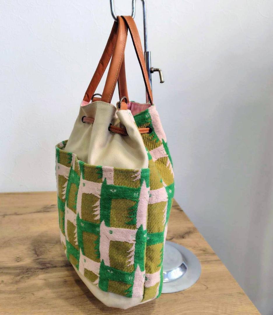 ミナペルホネン/thoroughbredサラブレットマスタード/巾着Lサイズショ