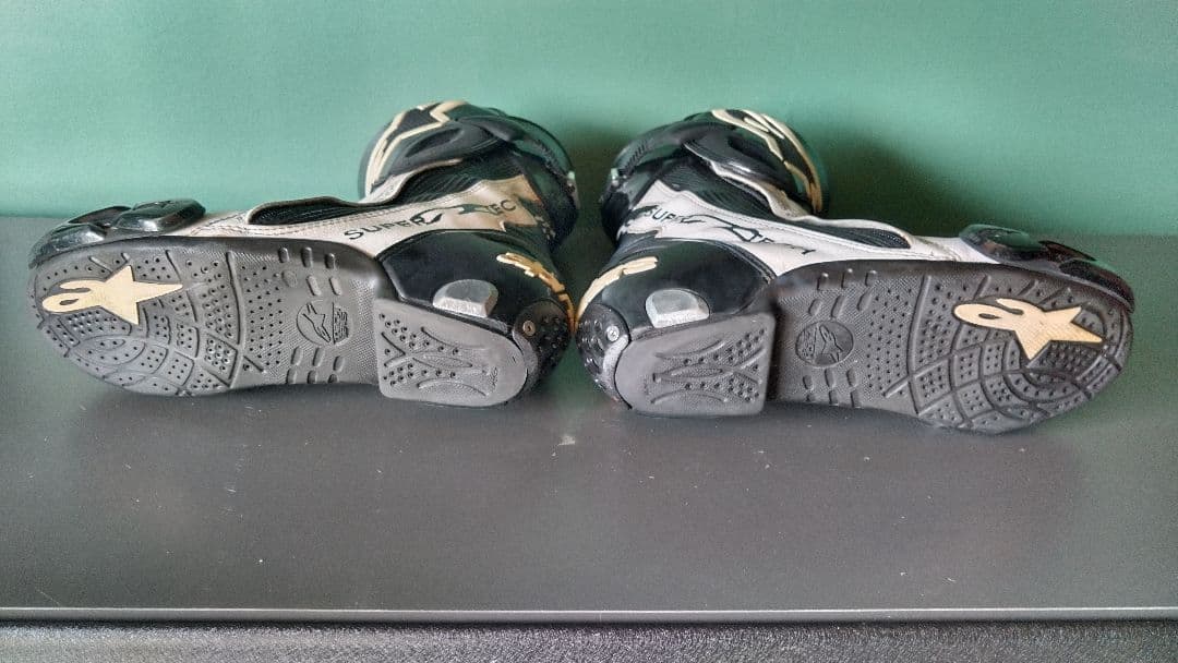 アルパインスターズ　スーパーテックR