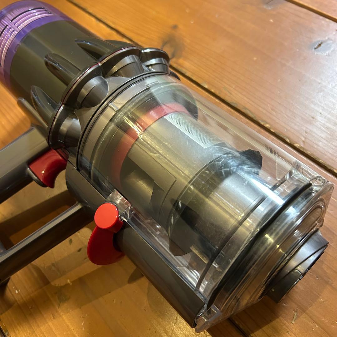 【美品】dyson digital slim fluffyクリーニング済み訳あり