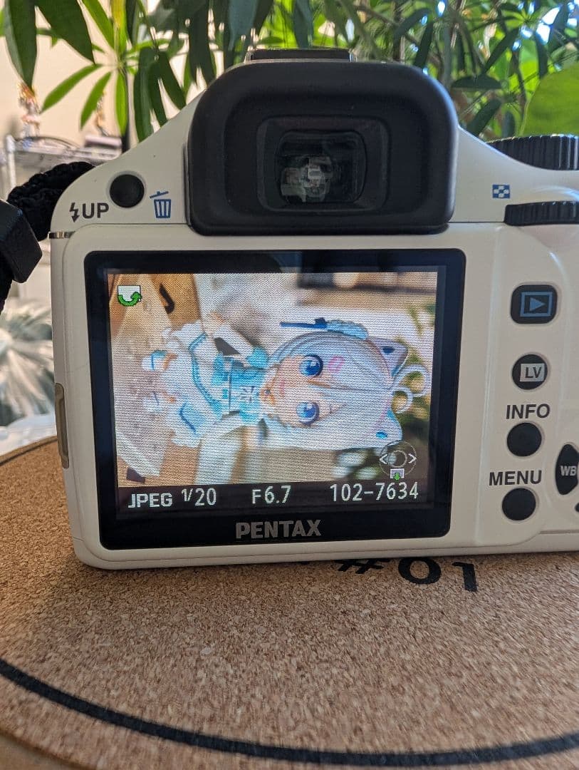 PENTAX K-x デジタル一眼レフカメラ FAJ 18-35