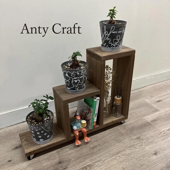 【サイズオーダー可】【引取可能】キャスター付飾り棚 プランタースタンド