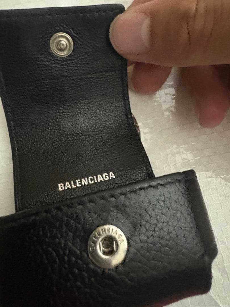 【夏休み割】バレンシアガ エアポッツ　プロ　ホルダー（ケース）