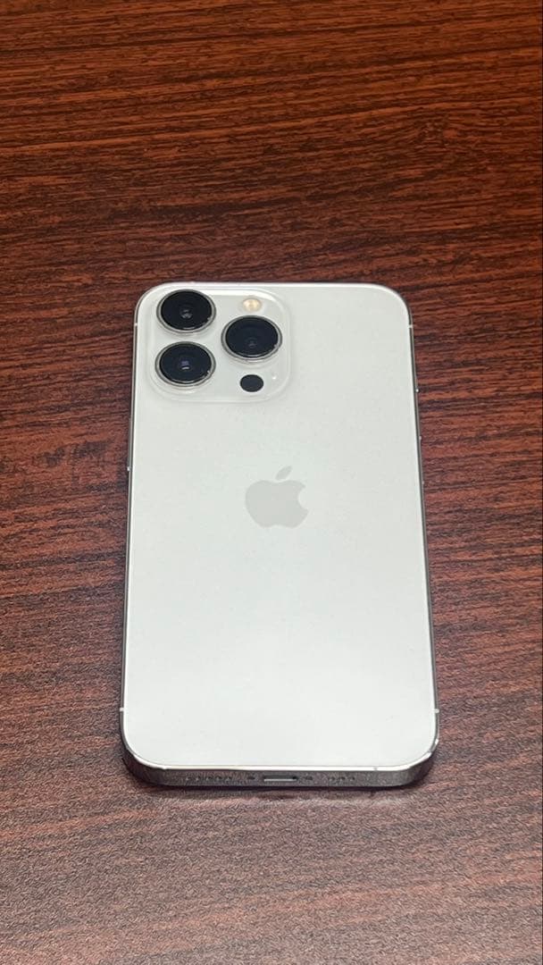 【美品】iPhone13 Pro 256GB シルバー SIMフリー　本体のみ