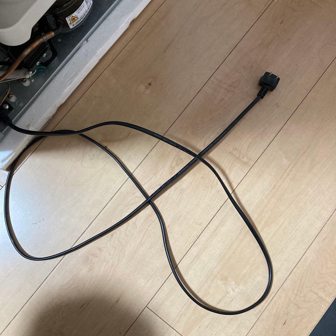 冷蔵庫 小型 2ドア 87L PRC-B092D