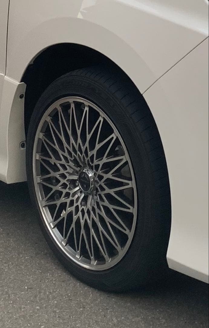 LOXARNY ロクサーニ パヴォーネ 18インチ