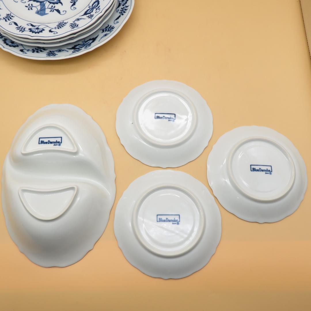 ブルーダニューブ Blue Danube　皿　カップ　ソーサ―　まとめて　１６個