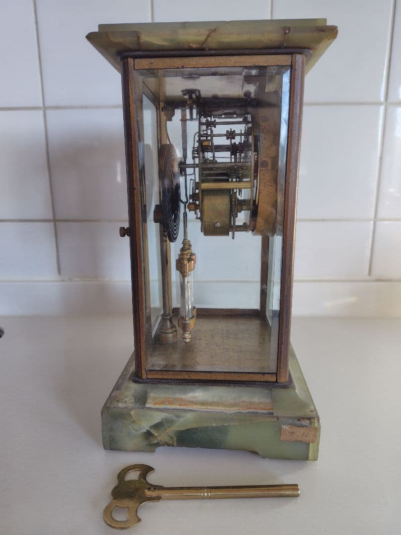 アンソニア　振り子時計