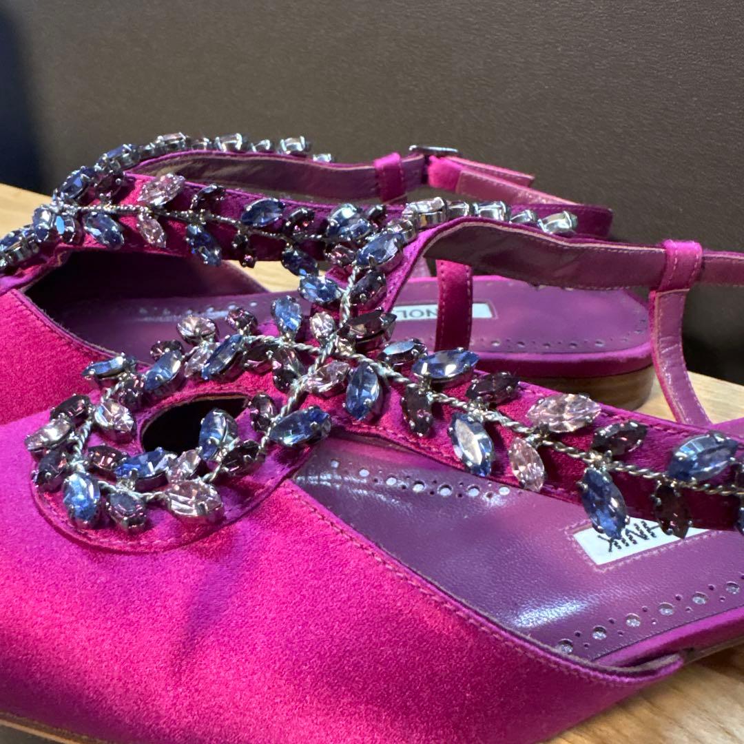 マノロブラニク　フラットパンプス　ピンク　22cm相当