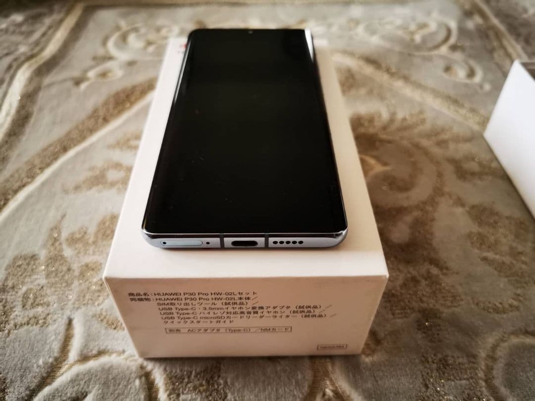 良品 HUAWEI P30Pro クリスタル HW-02L ドコモ SIMフリー