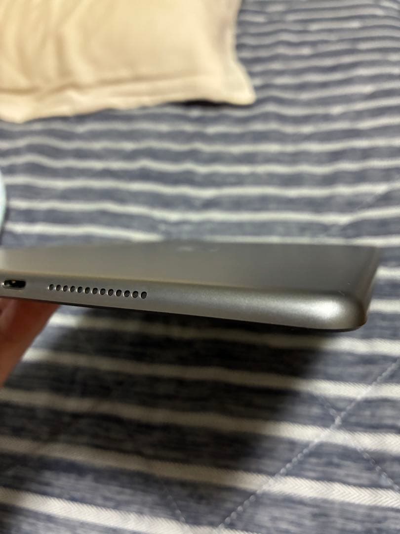 iPad第7世代 本体 32G(Wi-Fiモデル)