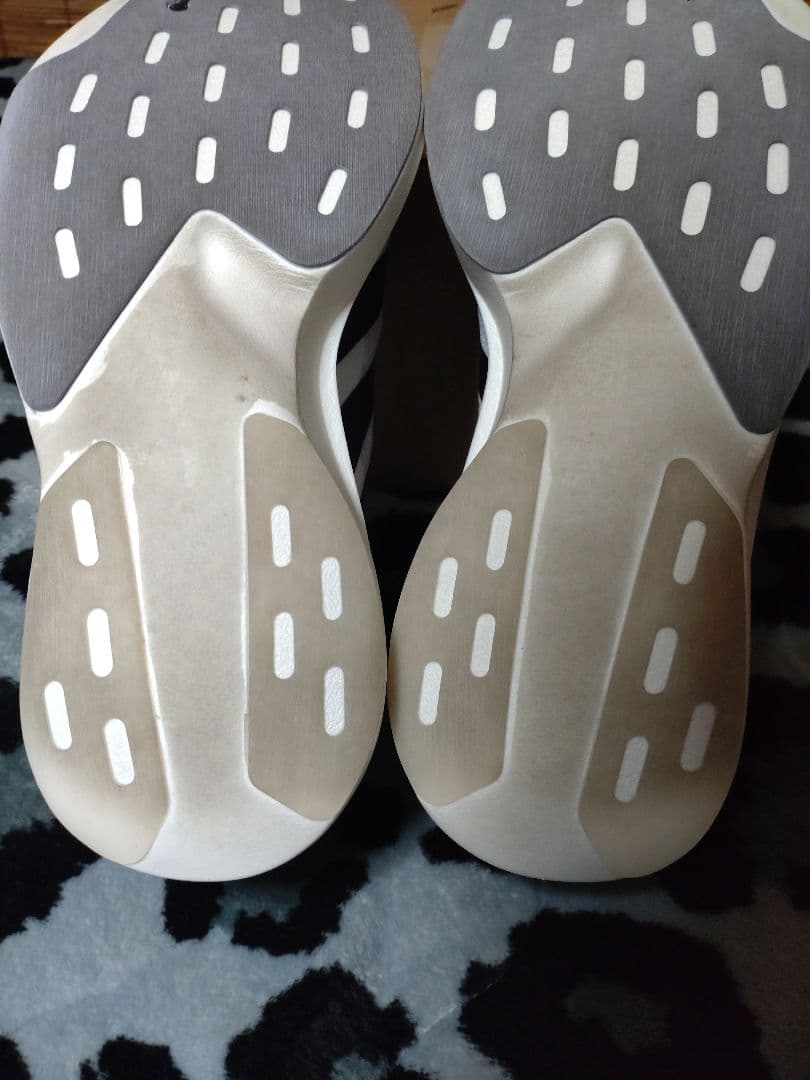 アディダス　アディゼロエボＳＬ　27.0cm　箱根駅伝　東京マラソン　大阪