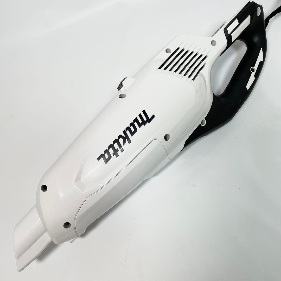 マキタ18V充電式クリーナー　CL282FD