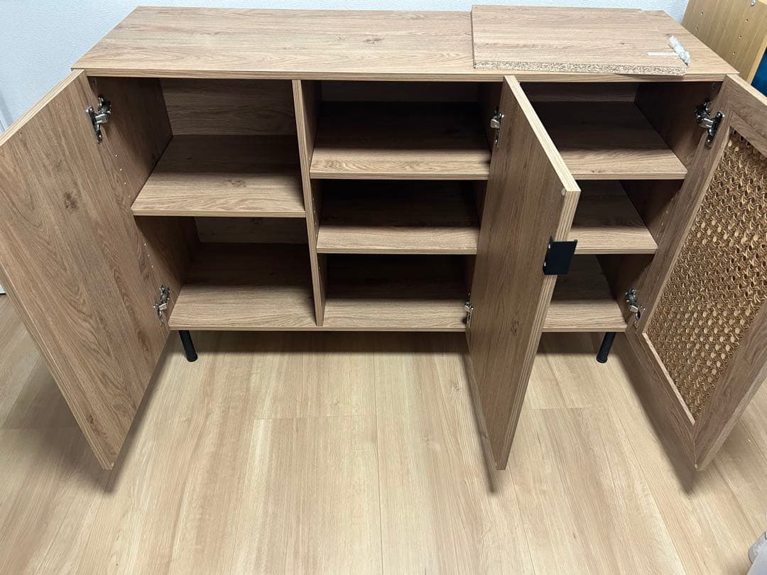 ロウヤ　キャビネット