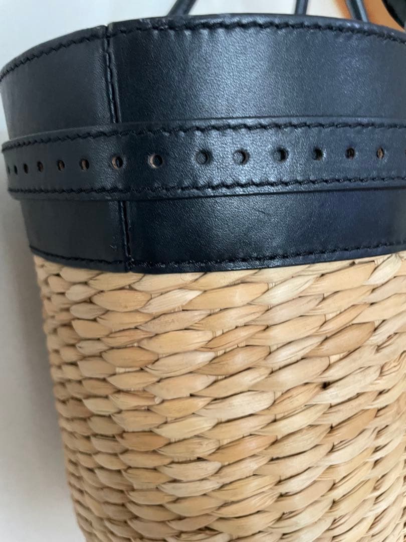 最終値下げ☆LOANA ストローとレザーの大人のかごバッグ
