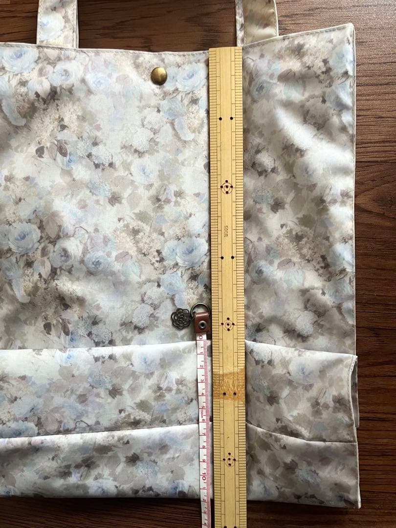 専用　リバティプリント　ラミネート　スクエアバッグ　ハムステッドサマー