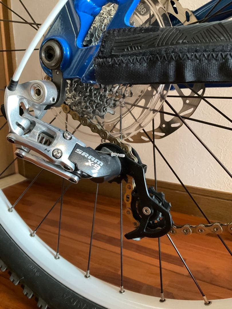 MON BOOT'R EXPERT 2012モデル