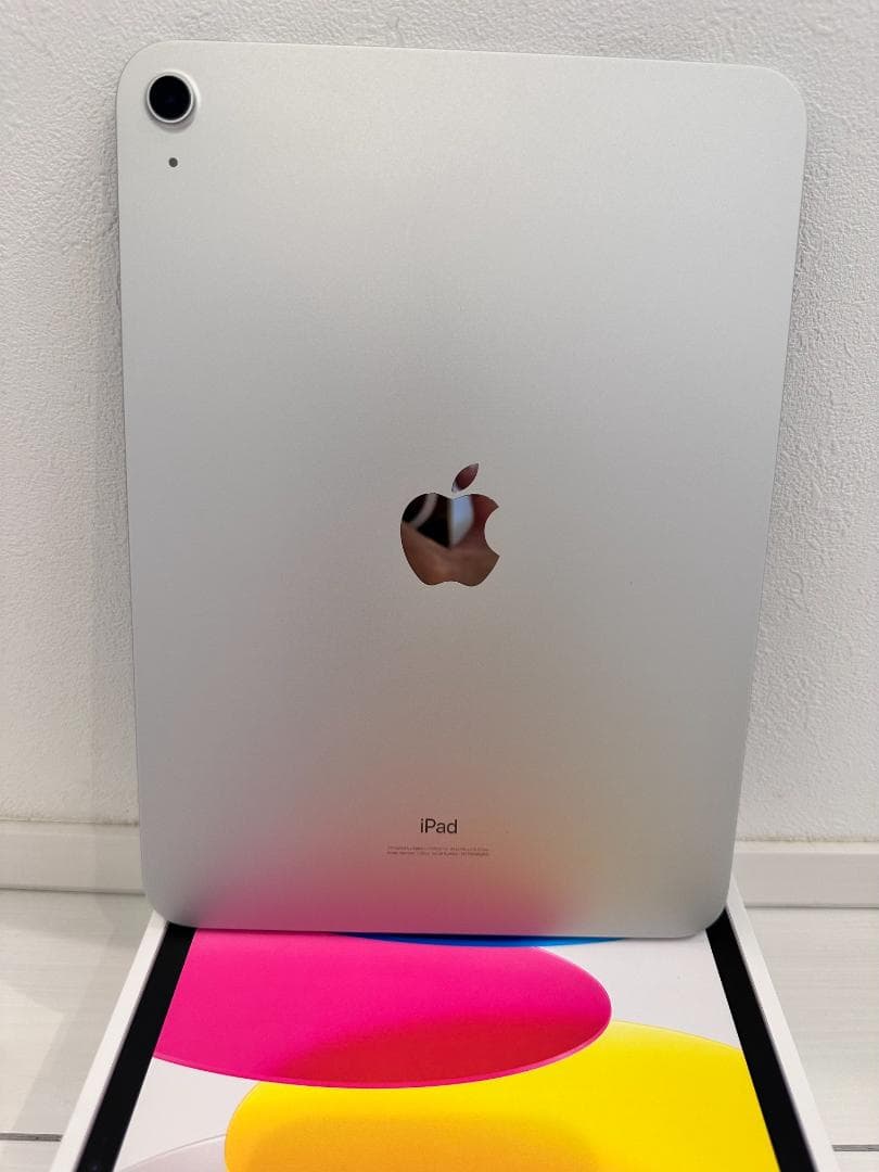 【美品】iPad 第10世代 64GB シルバー Wi-Fi 64GB 本体