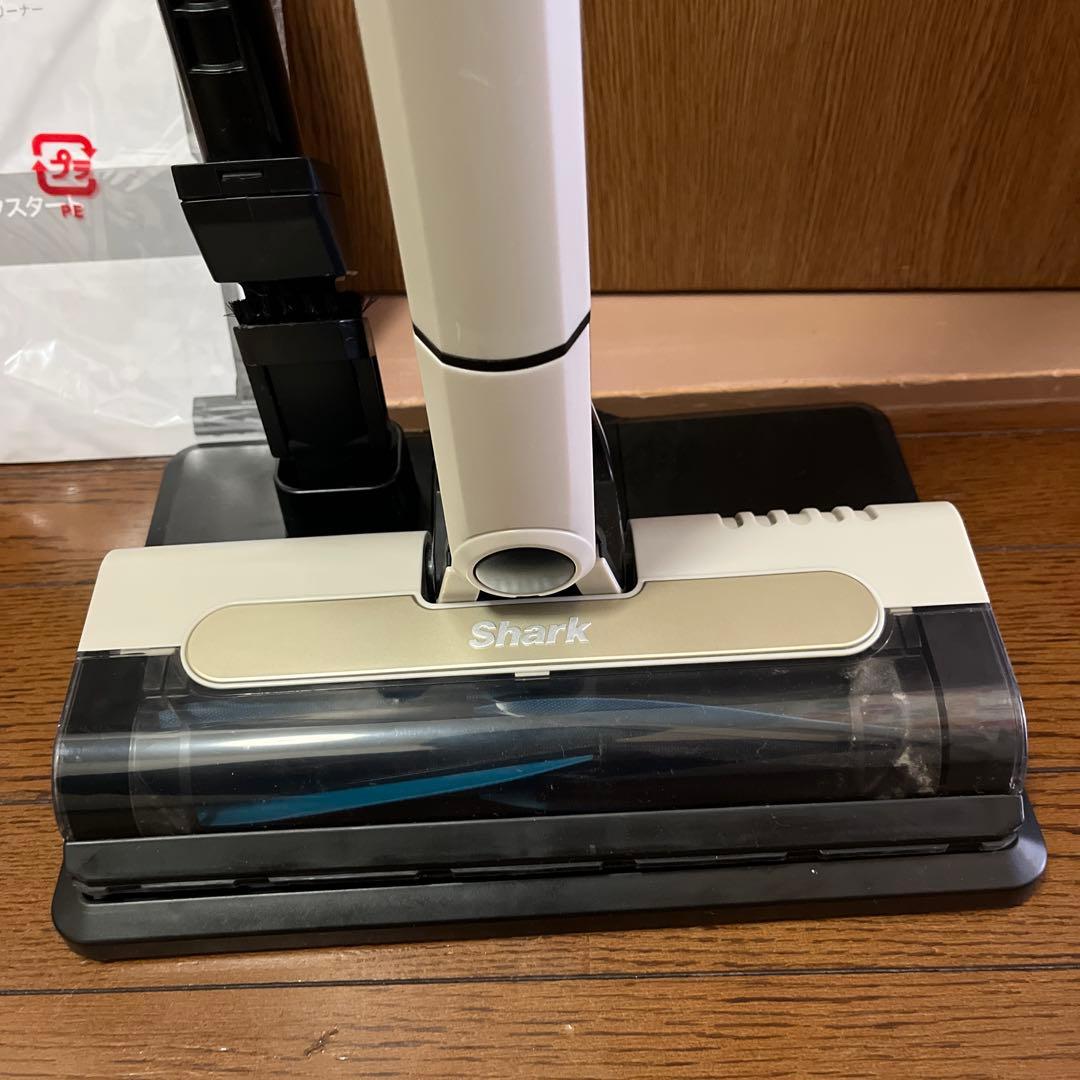 Shark EVOPOWER SYSTEM スティッククリーナーCS100J