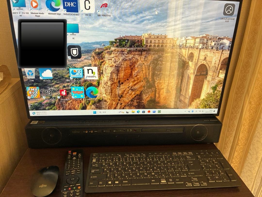 FMVF95E2BG デスクトップPC 富士通