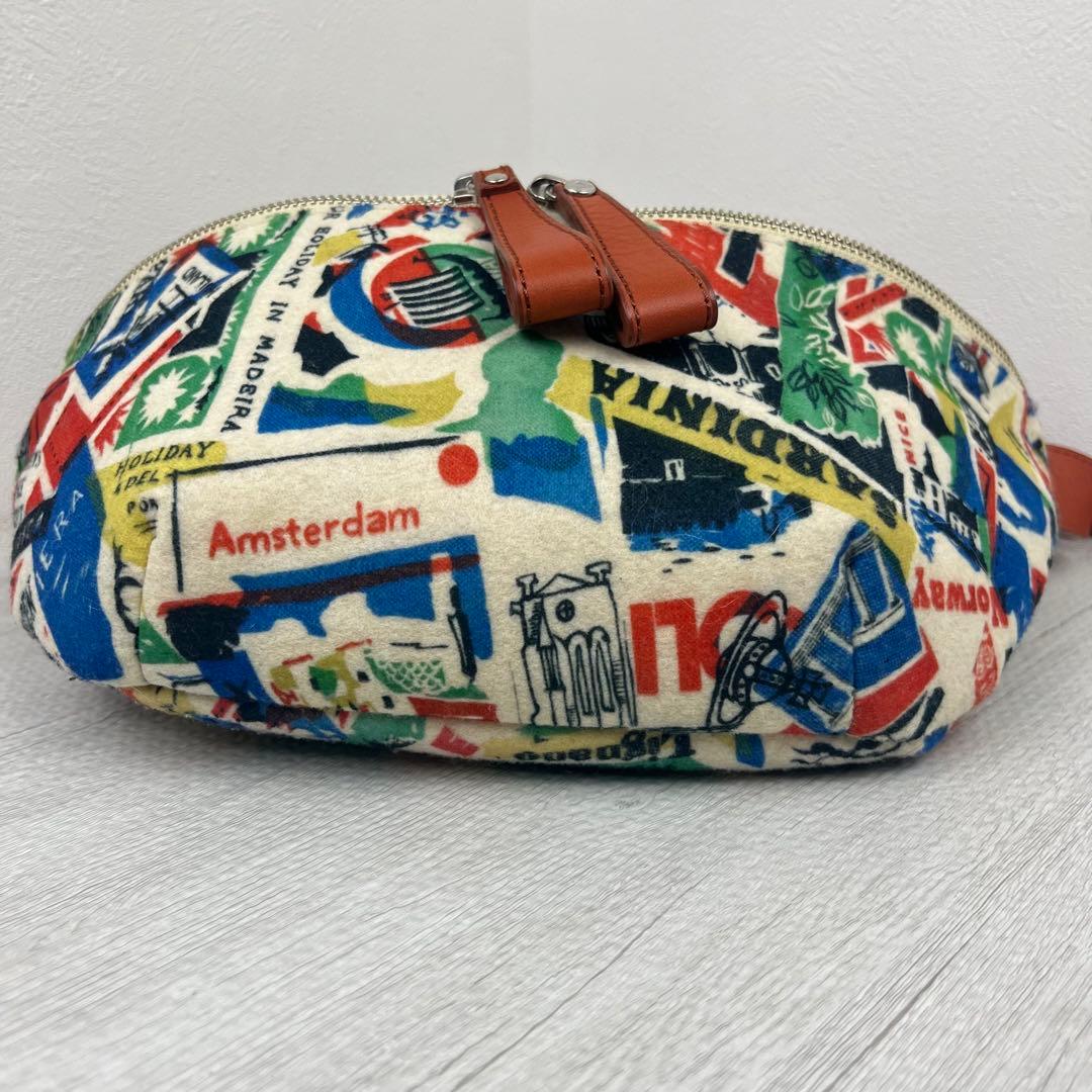 極美品✨ ヴィヴィアンウエストウッド ボディバッグ ショルダーバッグ 総柄