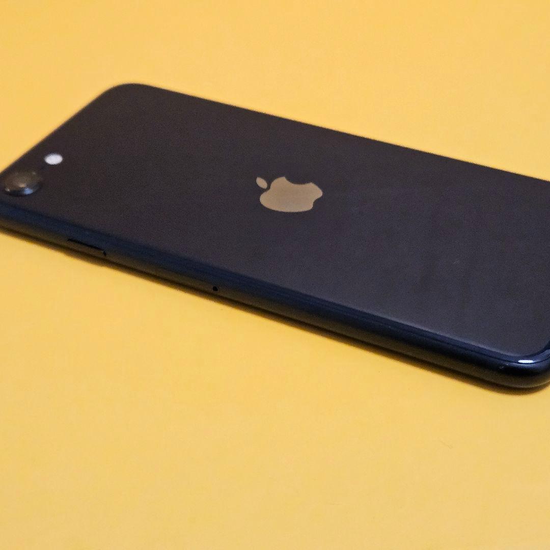 iPhone SE3 64GB｜24時間以内発送#649